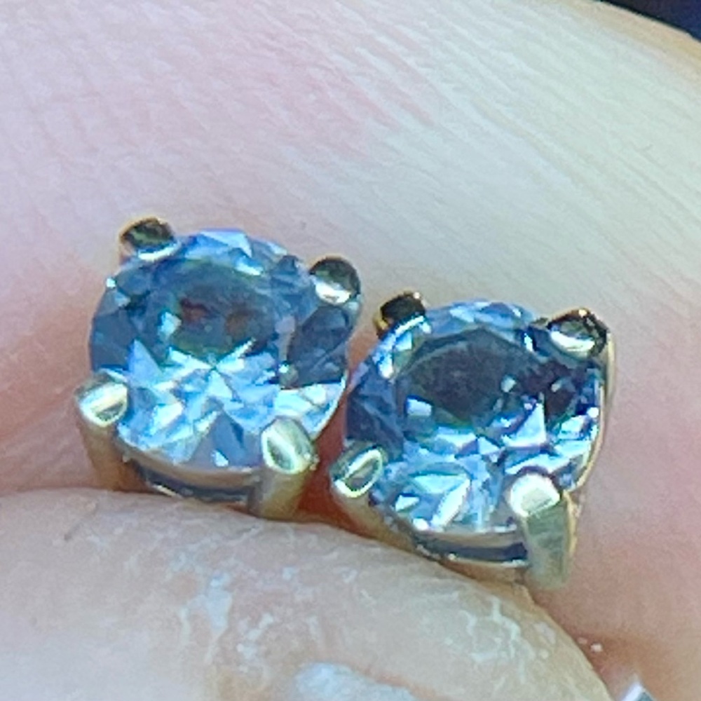 X1DAYLEFT‼️1ct Alexandrite    Silver 925 studs - Picture 4 of 8